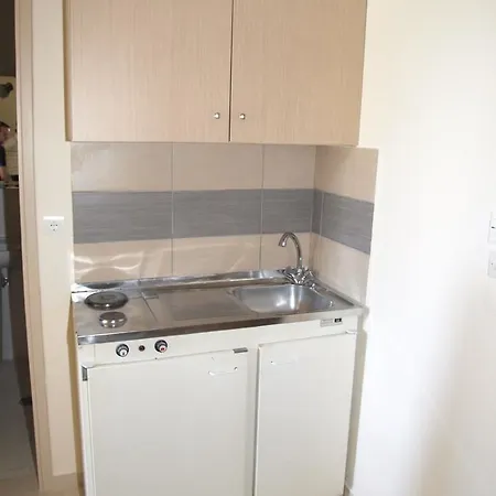 公寓式酒店 Anseli 2*