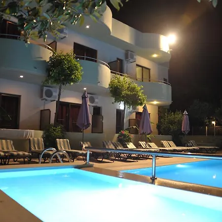 Anseli Apartmanhotel Kremasztí