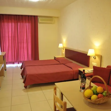 Anseli Apartmanhotel 2*