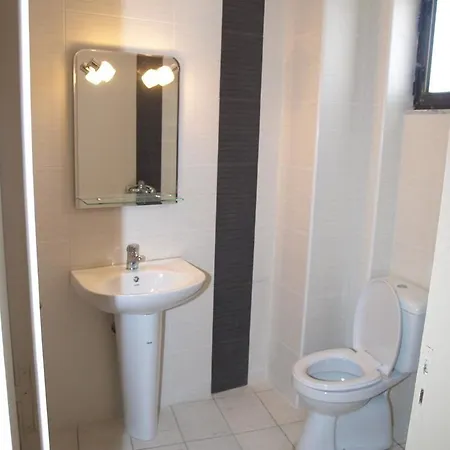 Apartmanhotel Anseli Kremasztí