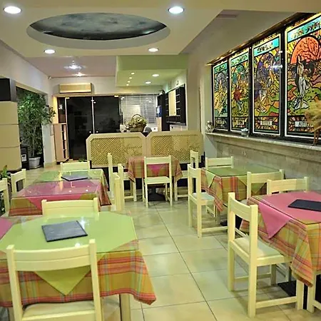 Anseli Appart hôtel 2*