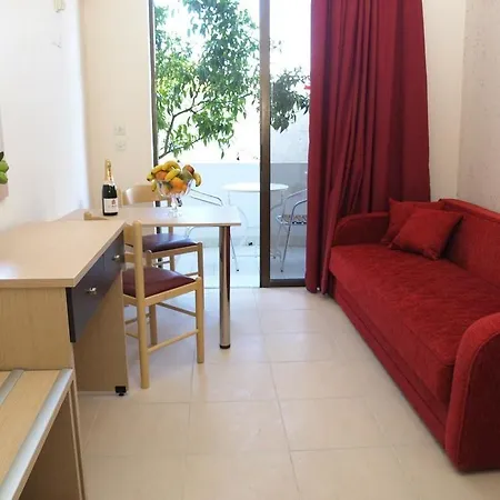 Anseli Apartmanhotel