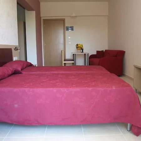 Anseli Кремасти