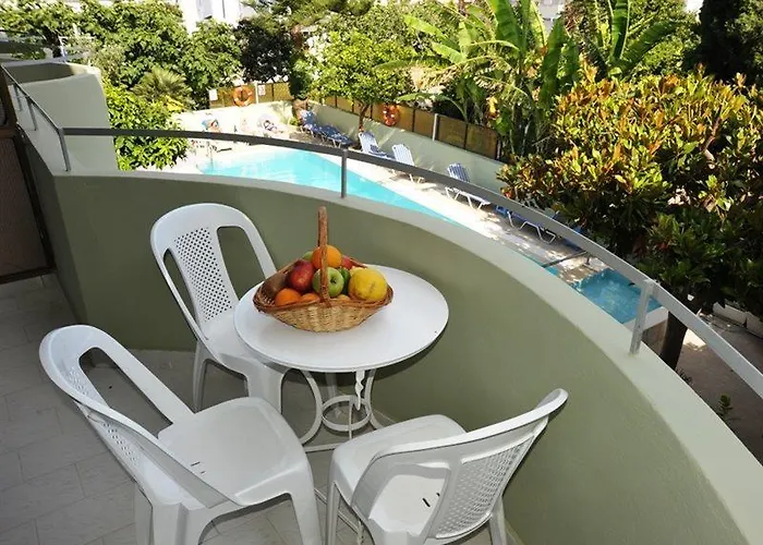 Anseli Appart hôtel 2*