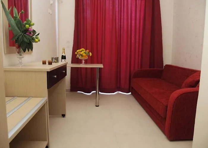 Anseli Kremasti (Rhodes)